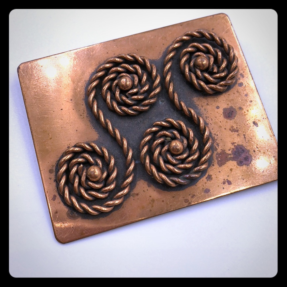 Signed ‘Rebojie’ copper brooch